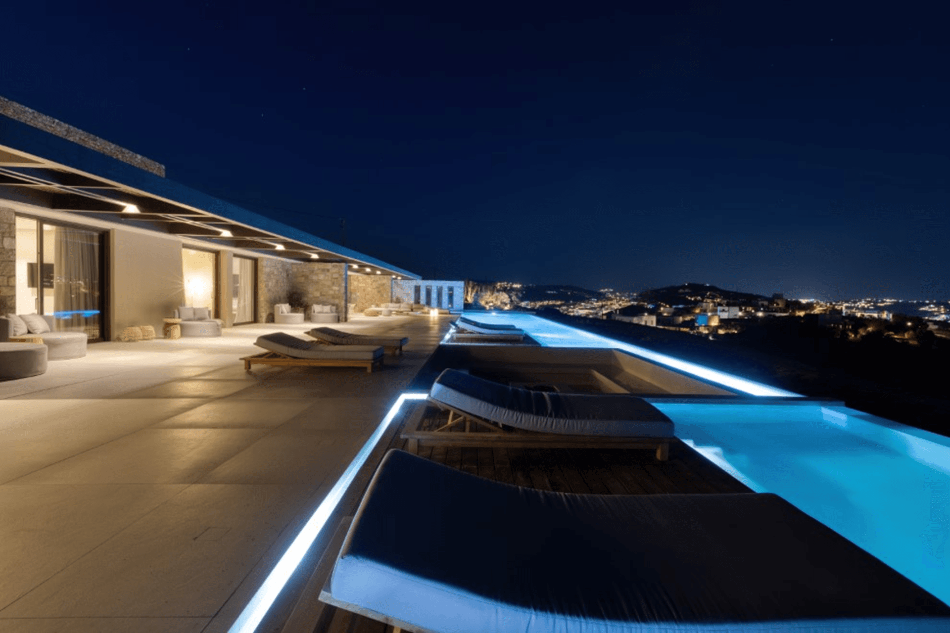 Sea Heaven Mansion — photo 38