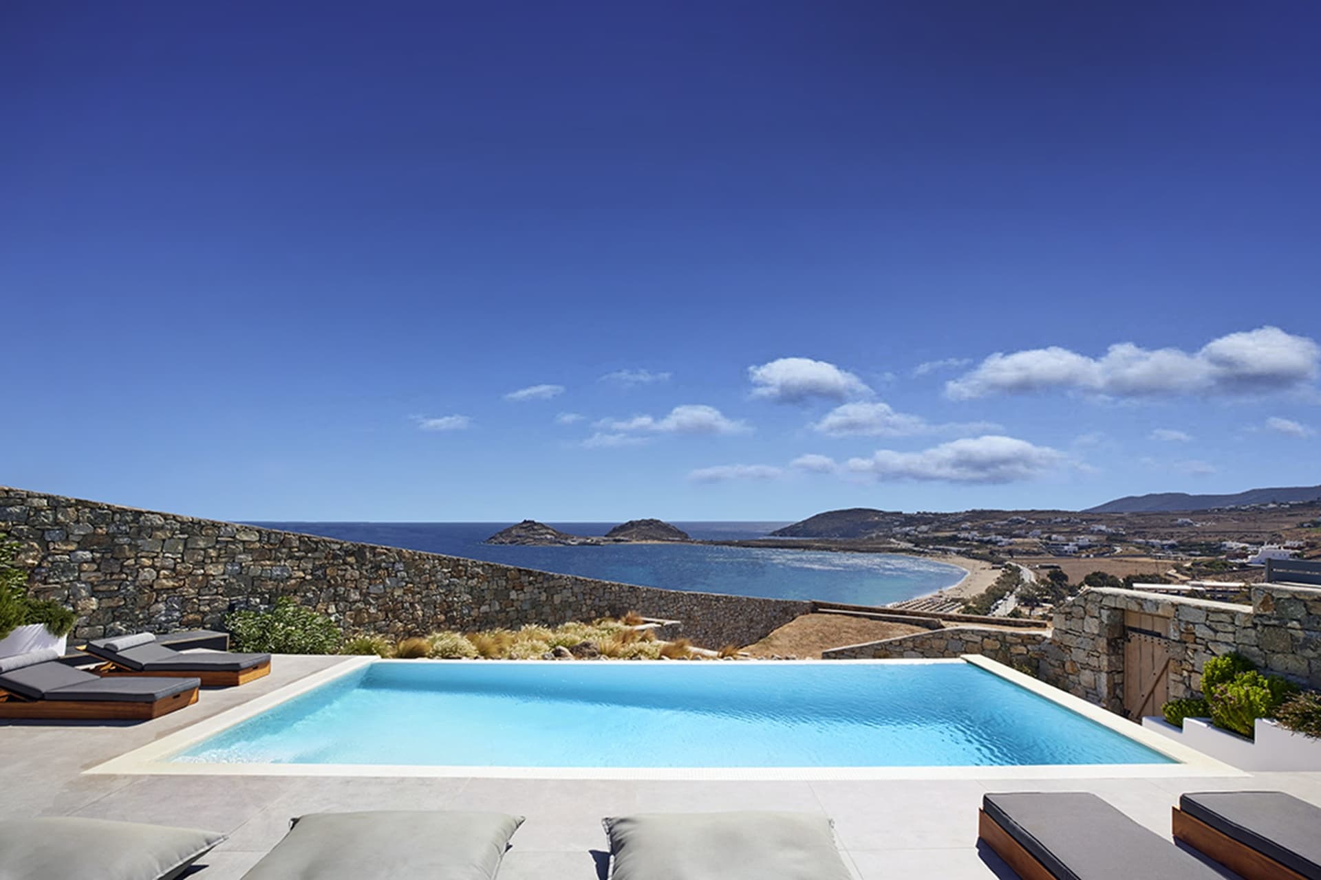 Villa Red 1