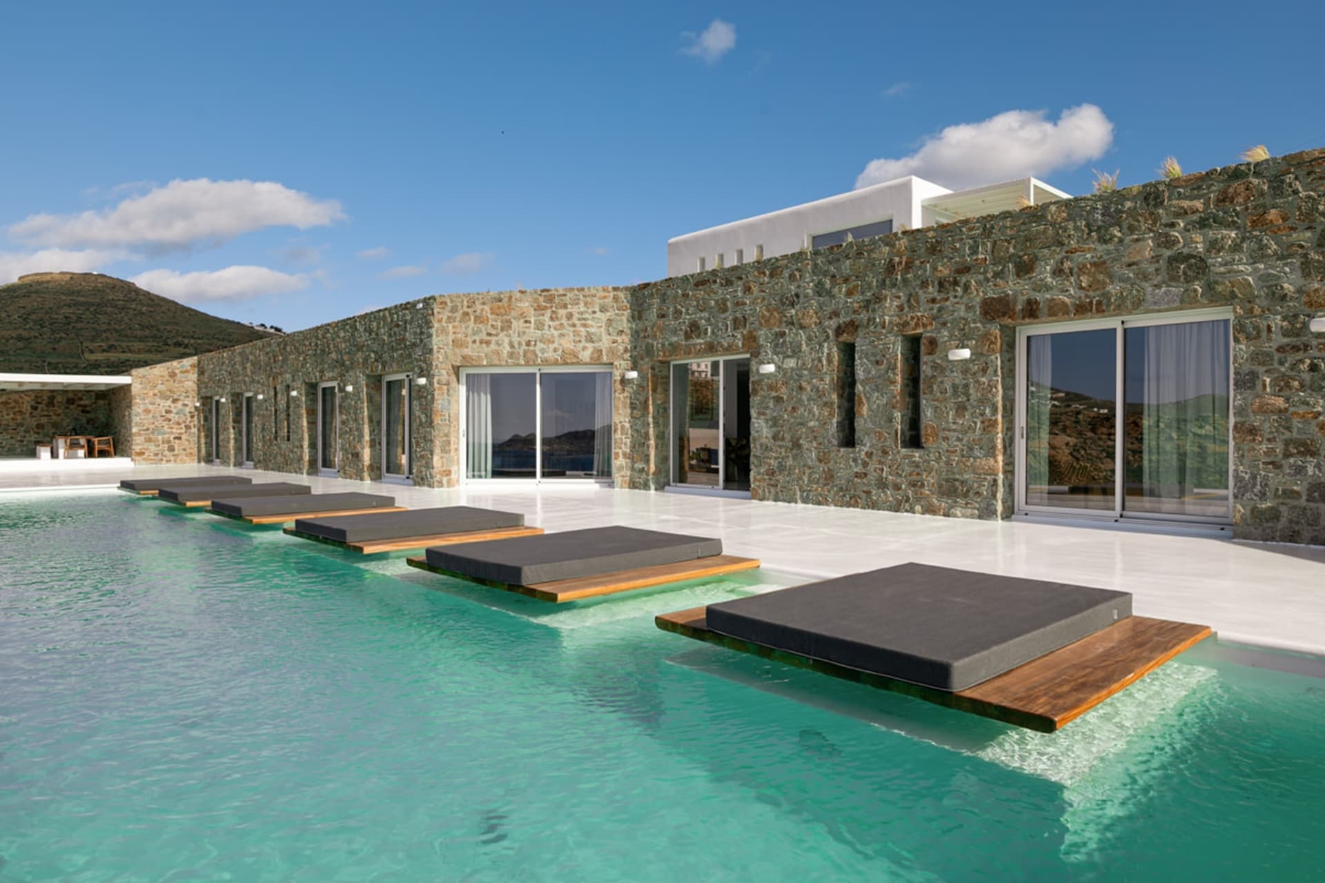 Black Mansion 1 — photo 69