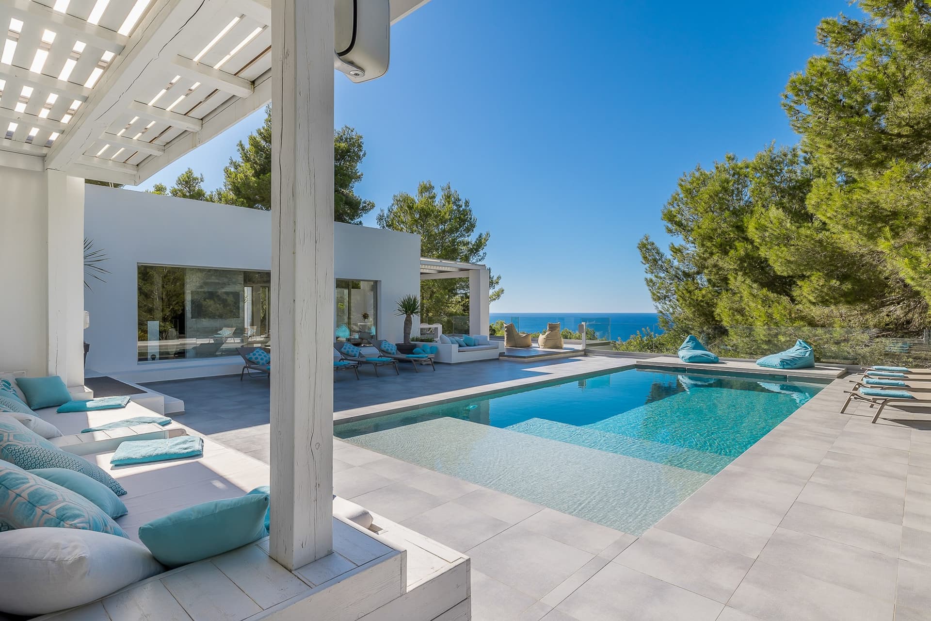 Villa Ivy