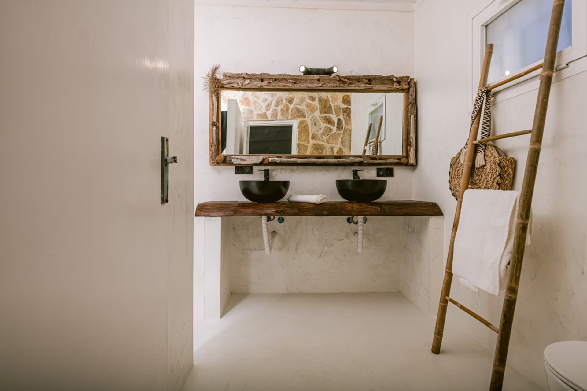 Villa Larish — photo 6