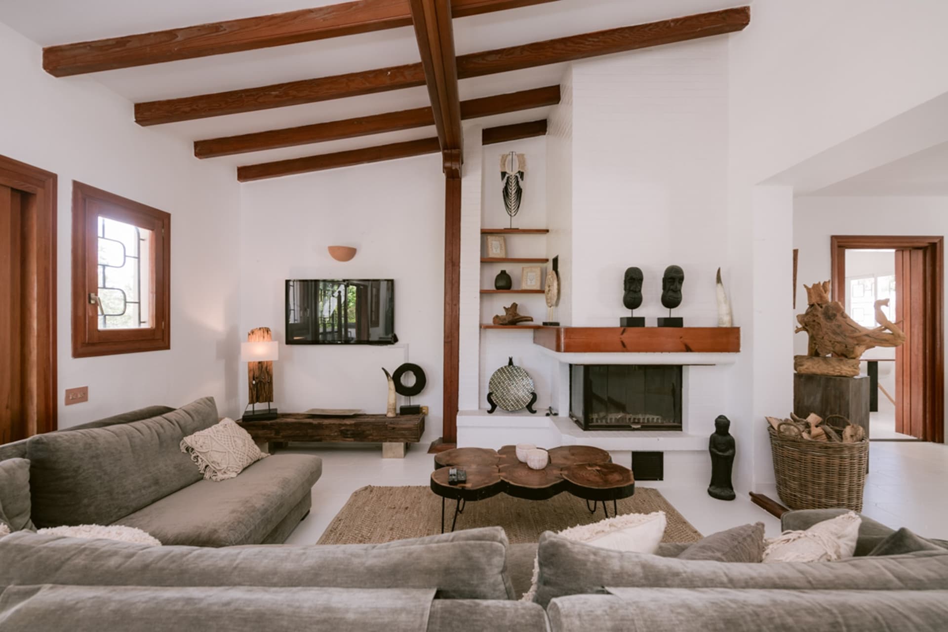 Villa Larish — photo 36