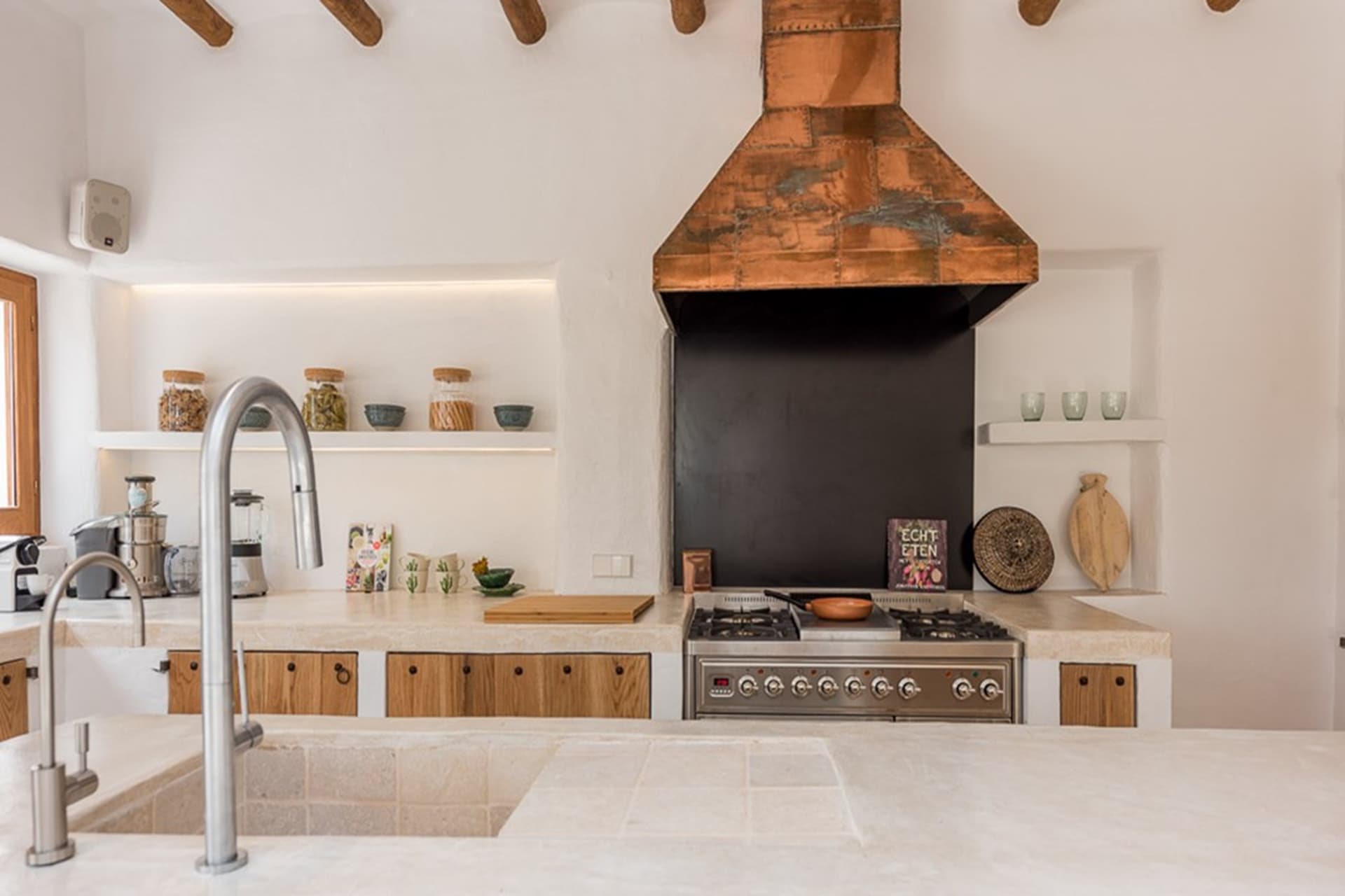 Can Daphne — photo 71