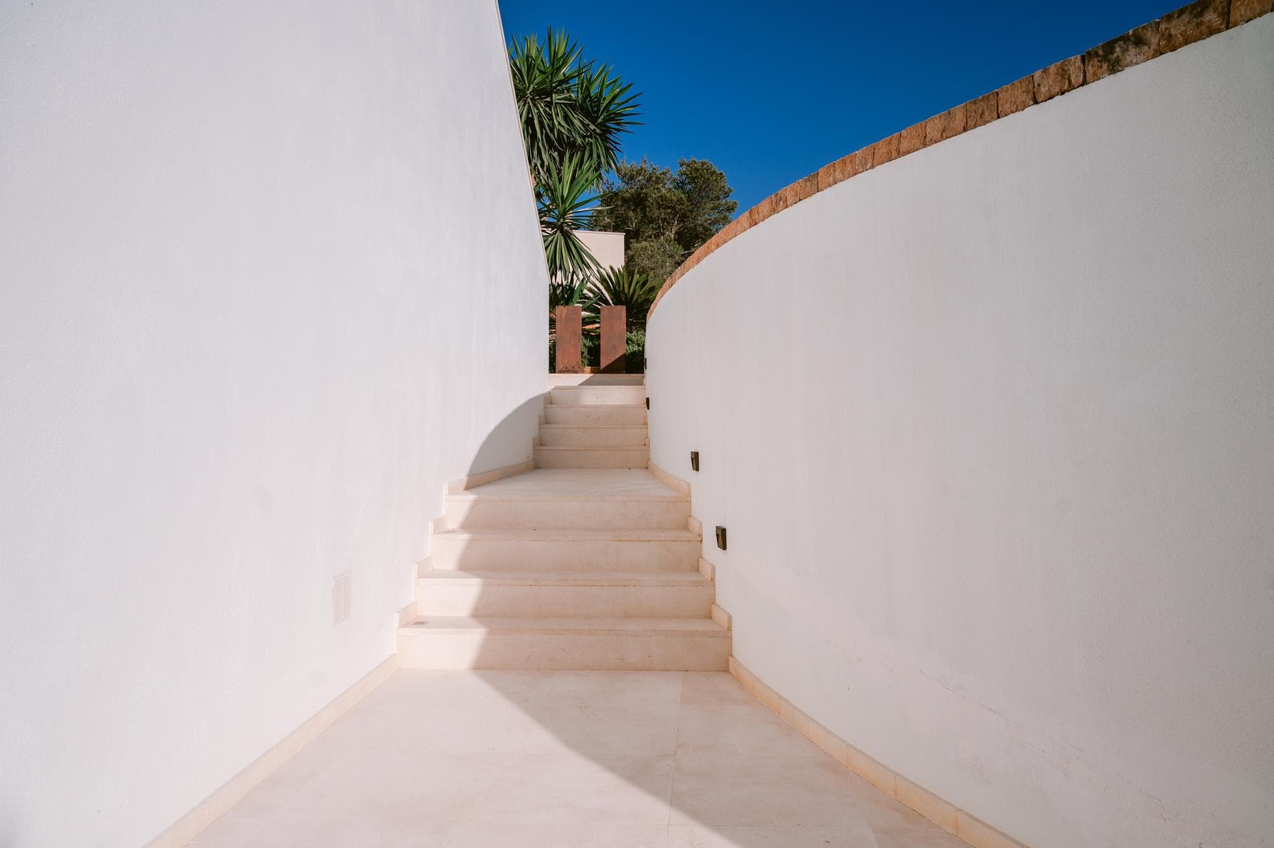 VILLA HORIZON | Exclusiva Villa Moderna con Piscina Infinity y Vistas al Mar, Roca Llisa, Ibiza — photo 26