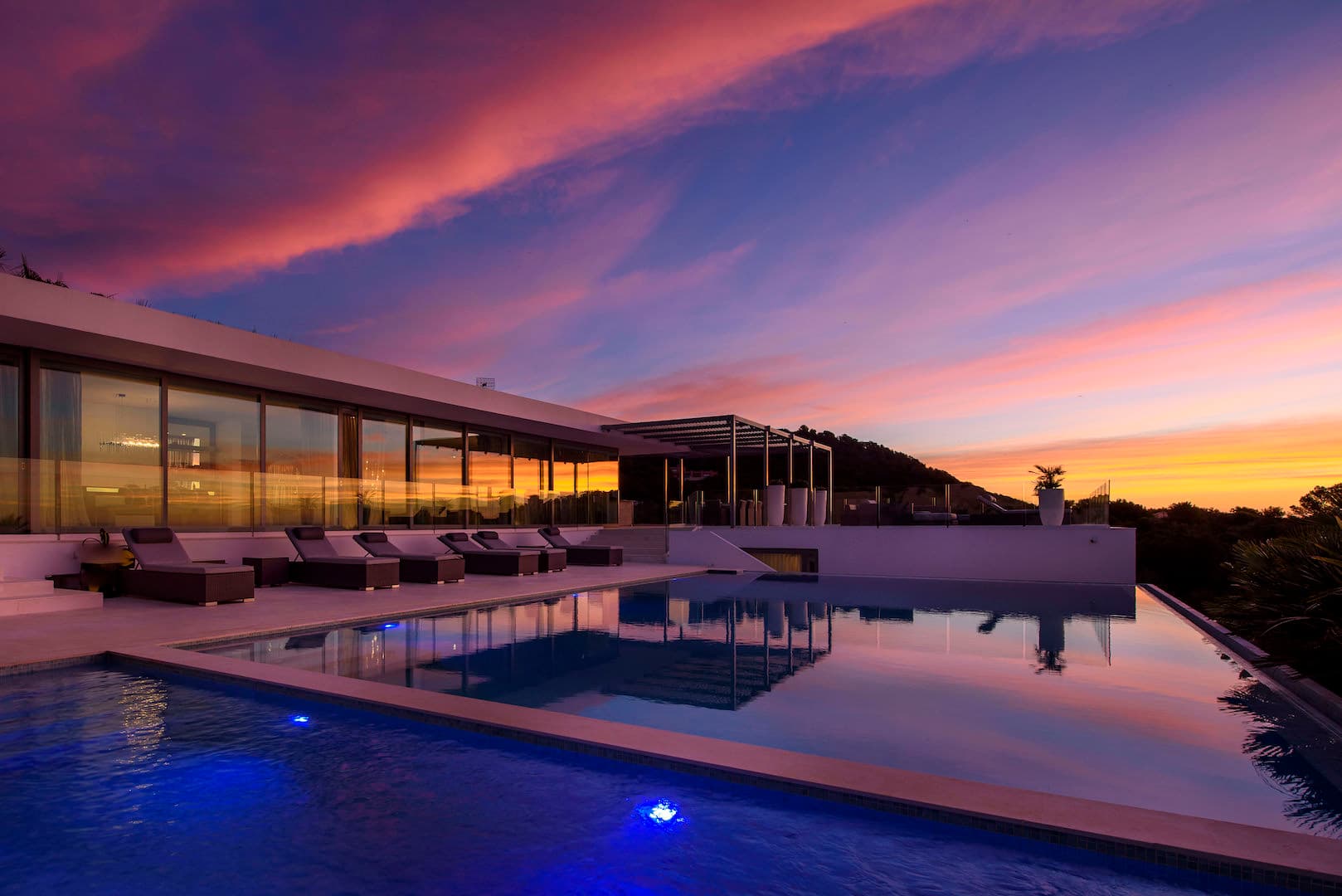 VILLA CABO I con vistas al mar y licencia turística, Cap Martinet, Ibiza — photo 33