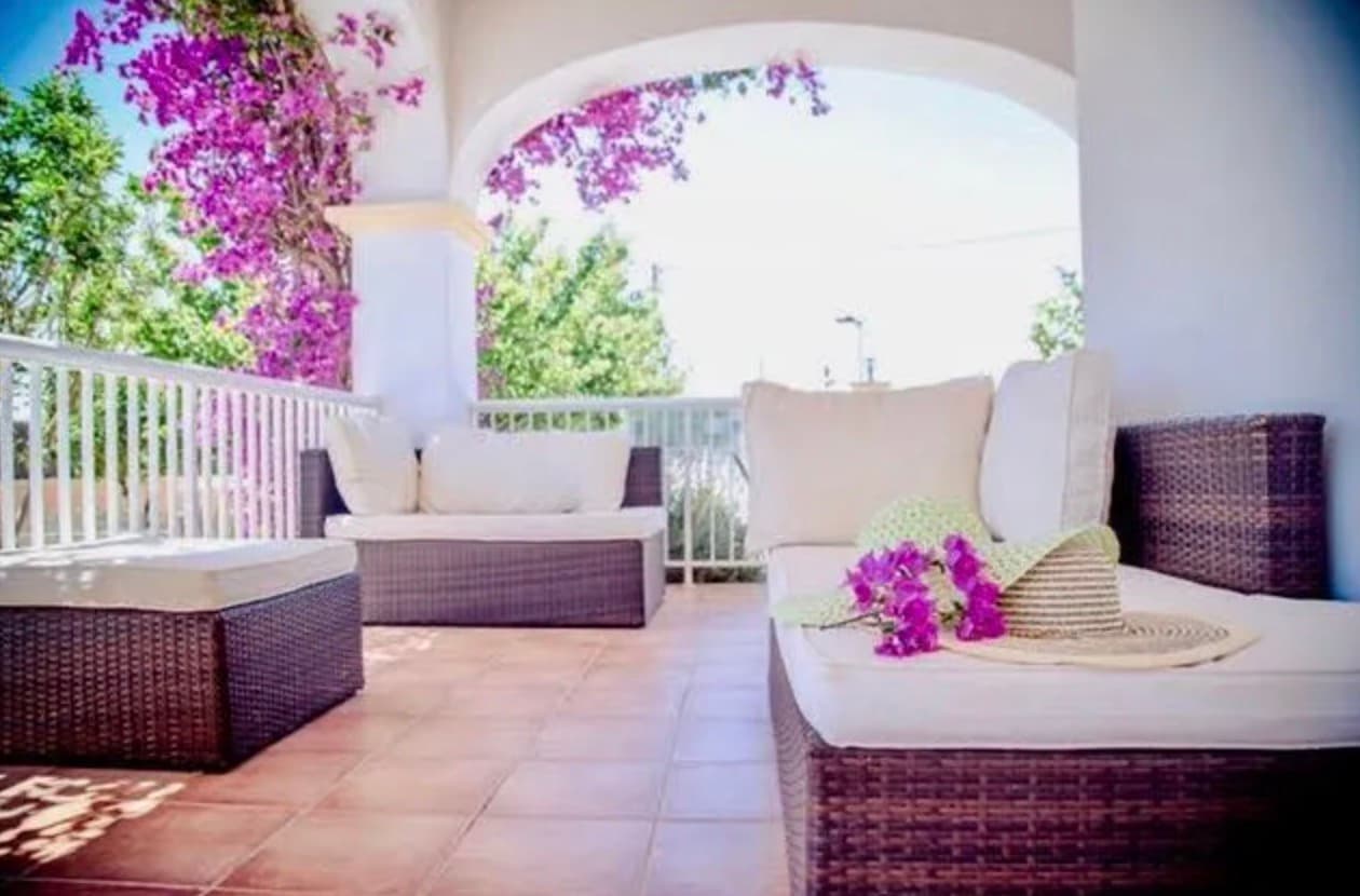 VILLA SERENA | Exclusiva Villa con Licencia Turística y Vistas Panorámicas, Sant Jordi, Ibiza — photo 5