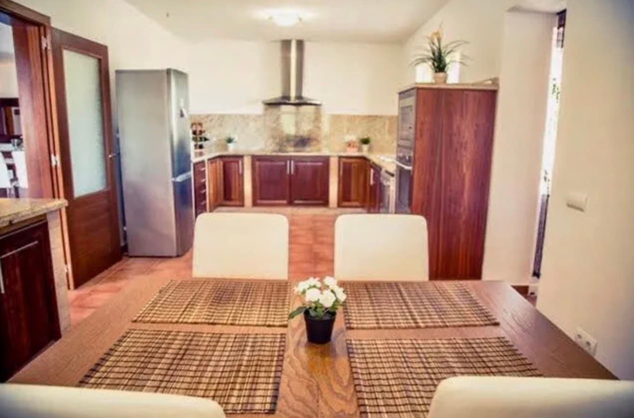 VILLA SERENA | Exclusiva Villa con Licencia Turística y Vistas Panorámicas, Sant Jordi, Ibiza — photo 17