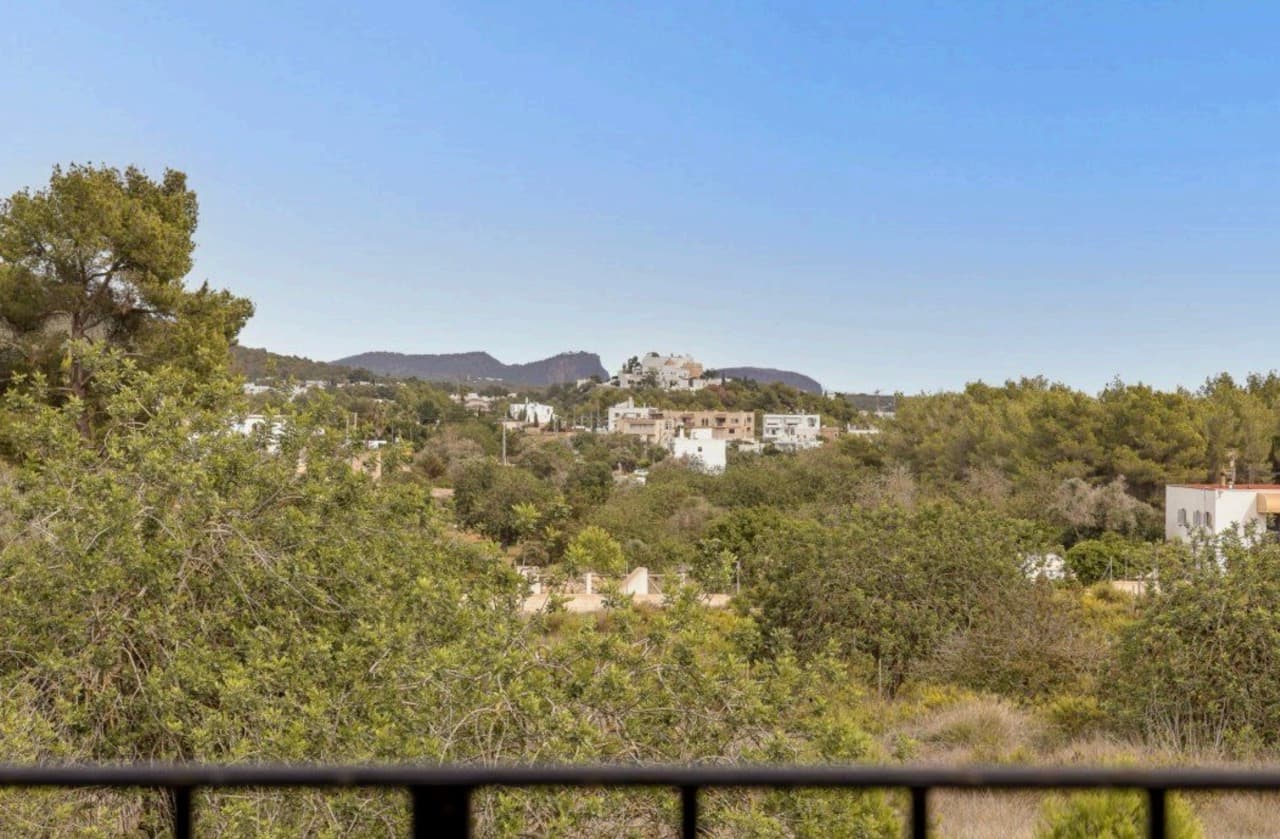 FINCA MEDITERRÁNEA CON LICENCIA TURÍSTICA, Santa Eulàlia — photo 2 of 14
