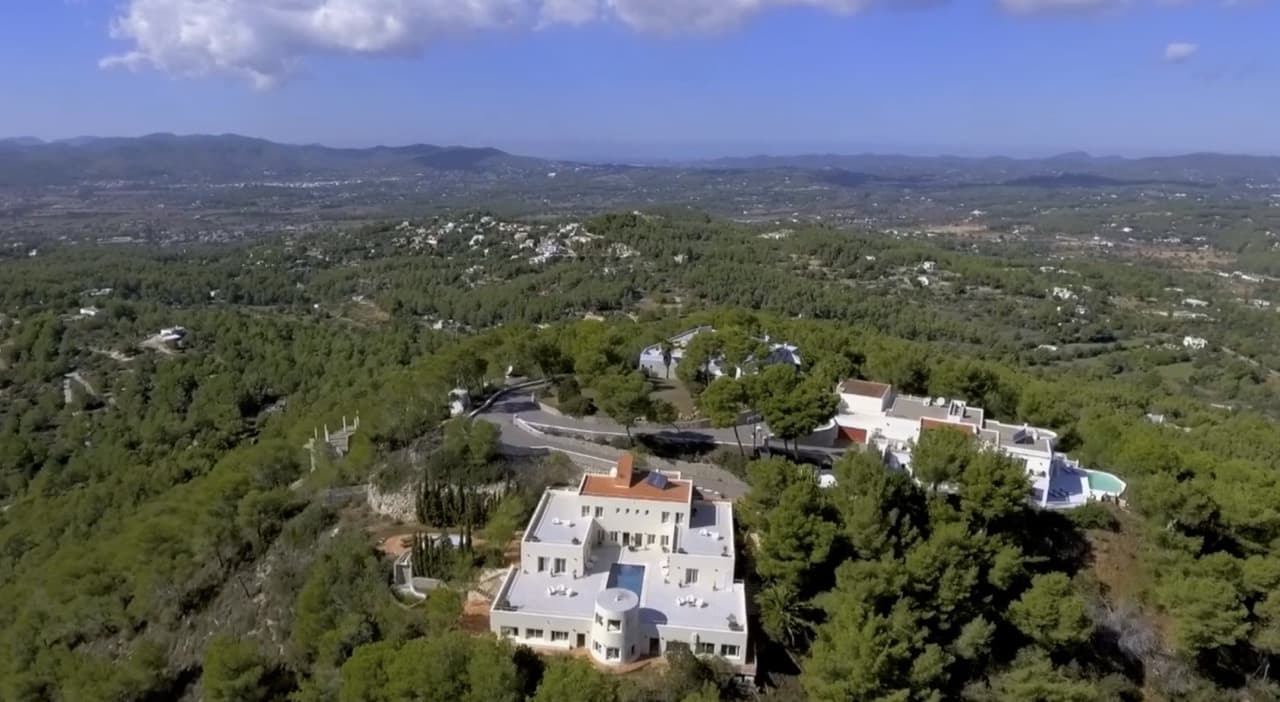 TOP HILL ESTATE | Exclusiva Finca de Ultra Lujo con 4 Villas y Vistas Panorámicas al Mar, Jesús, Ibiza — photo 32