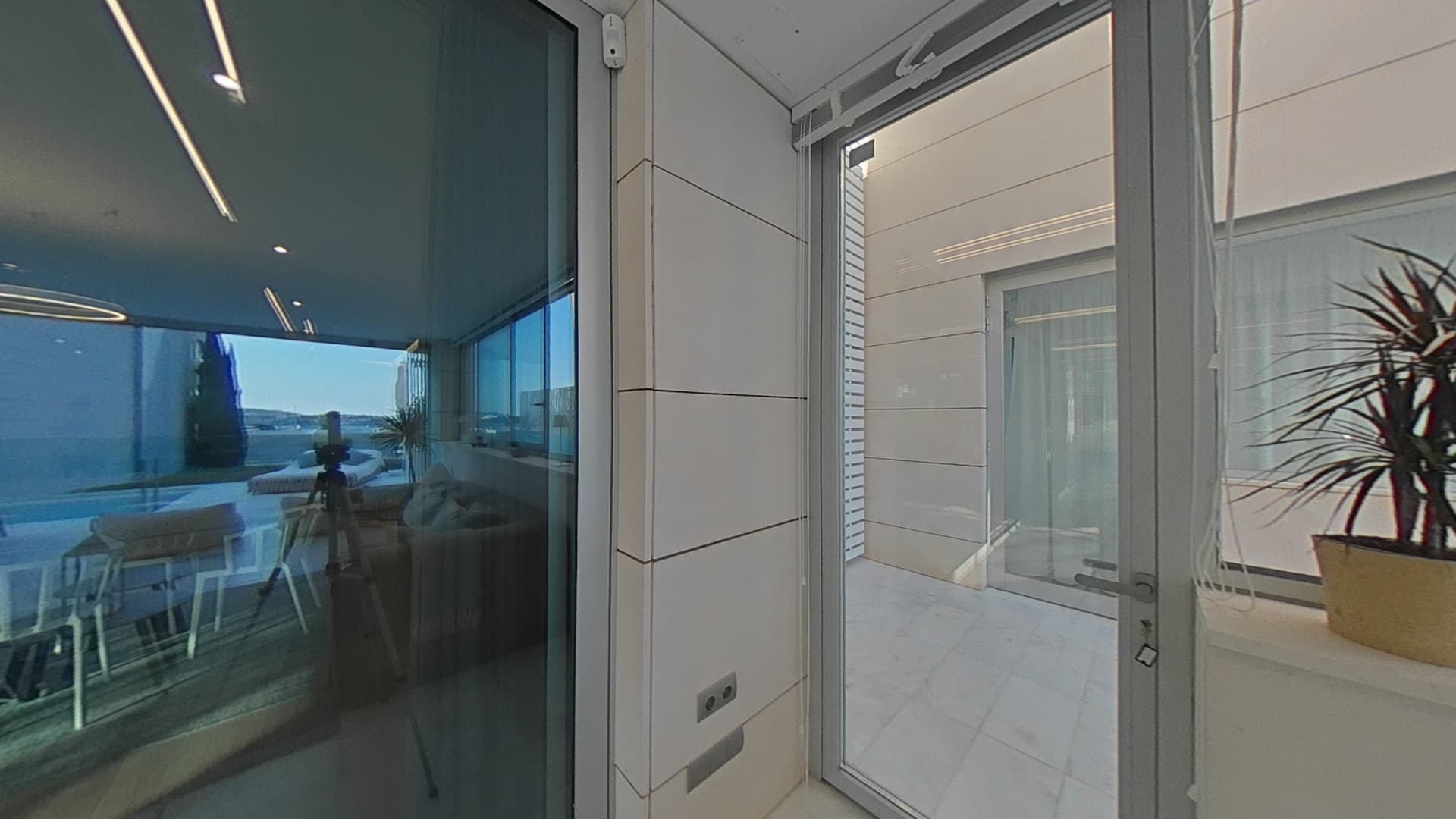 ESPACIOSO APARTAMENTO EN PLANTA BAJA EN URBANIZACIÓN DE LUJO, Talamanca, Ibiza — photo 56