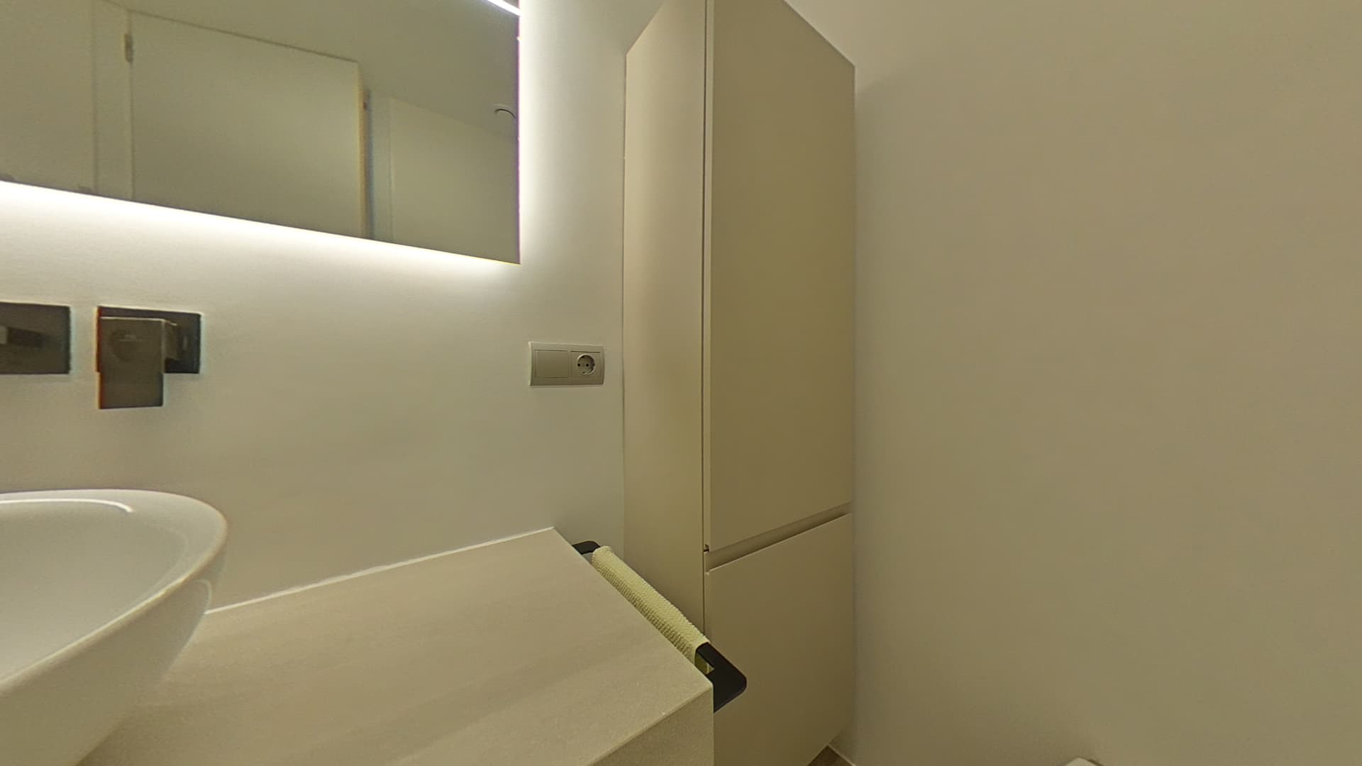 ESPACIOSO APARTAMENTO EN PLANTA BAJA EN URBANIZACIÓN DE LUJO, Talamanca, Ibiza — photo 99