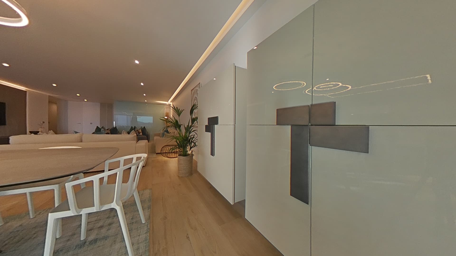 ESPACIOSO APARTAMENTO EN PLANTA BAJA EN URBANIZACIÓN DE LUJO, Talamanca, Ibiza — photo 40