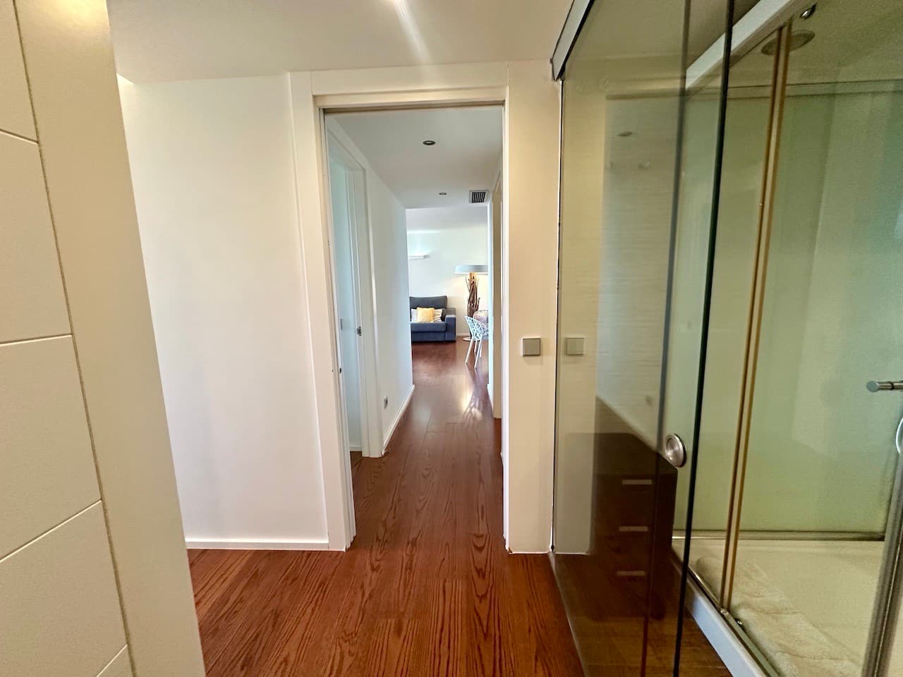 Apartamento Ikebana | Elegante Piso con Terraza y Piscina en Marina Botafoch, Ibiza — photo 23