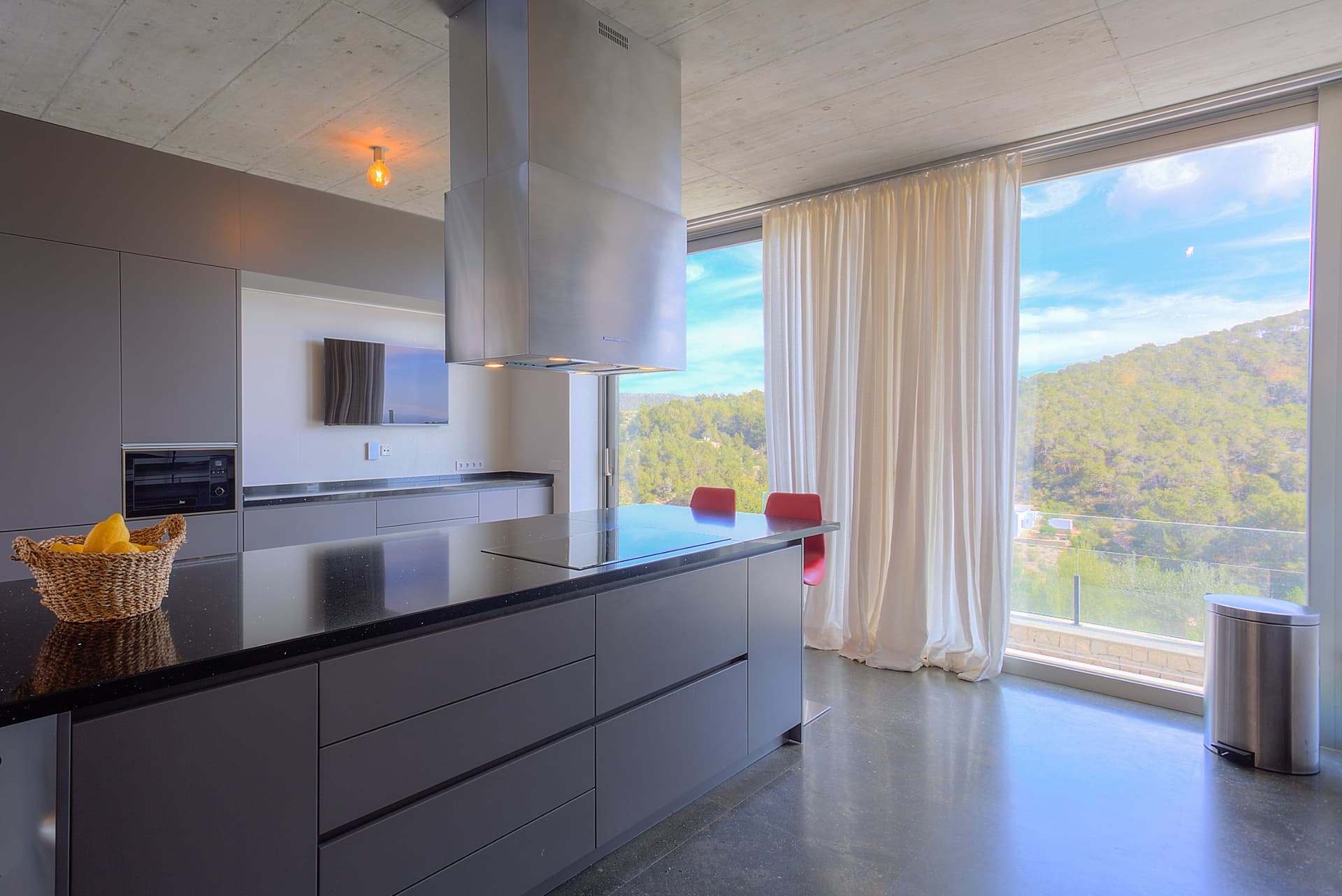 VILLA BELLE CON VISTAS ABIERTAS Y BONITA PISCINA , Santa Eulalia Del Rio, Ibiza — photo 26