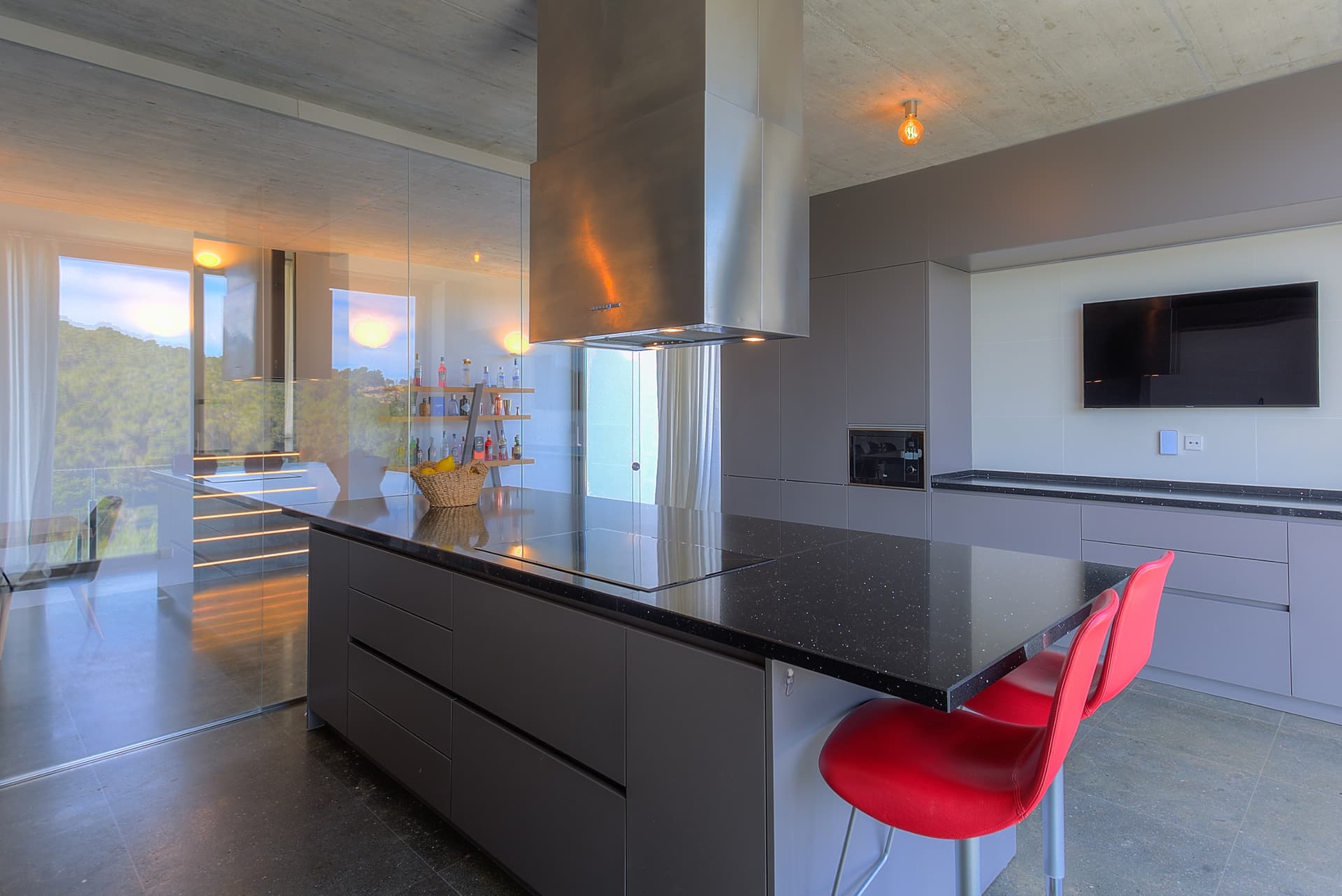 VILLA BELLE CON VISTAS ABIERTAS Y BONITA PISCINA , Santa Eulalia Del Rio, Ibiza — photo 28