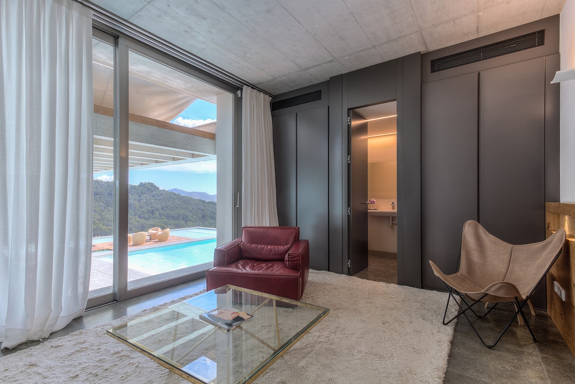 VILLA BELLE CON VISTAS ABIERTAS Y BONITA PISCINA , Santa Eulalia Del Rio, Ibiza — photo 37