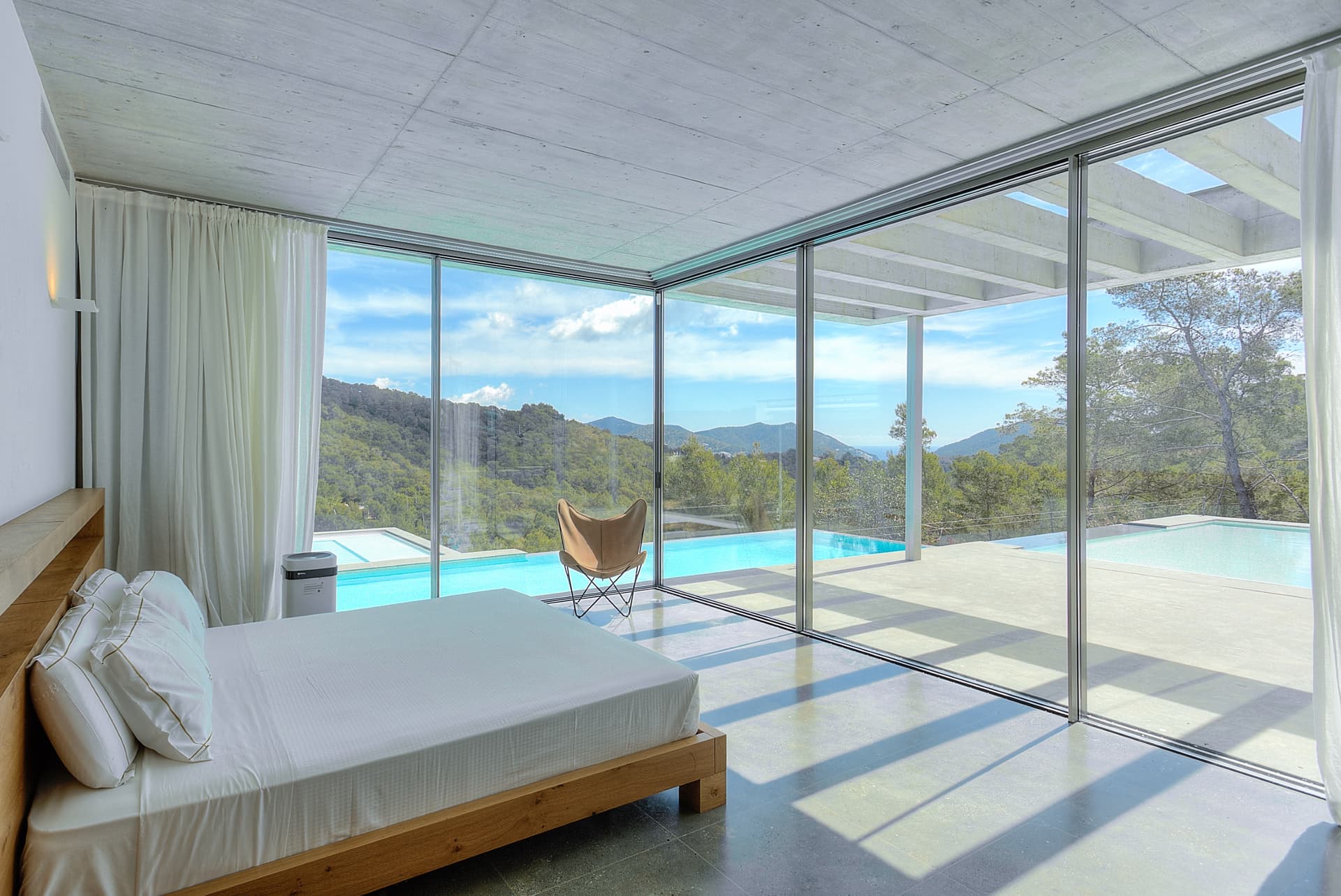 VILLA BELLE CON VISTAS ABIERTAS Y BONITA PISCINA , Santa Eulalia Del Rio, Ibiza — photo 38