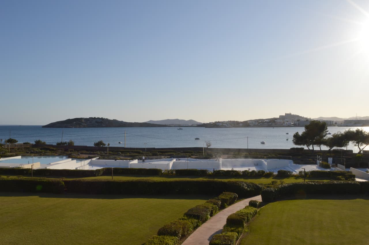 APARTAMENTO DE LUJO ES POUET, PRIMERA LINEA Talamanca, Ibiza — photo 36