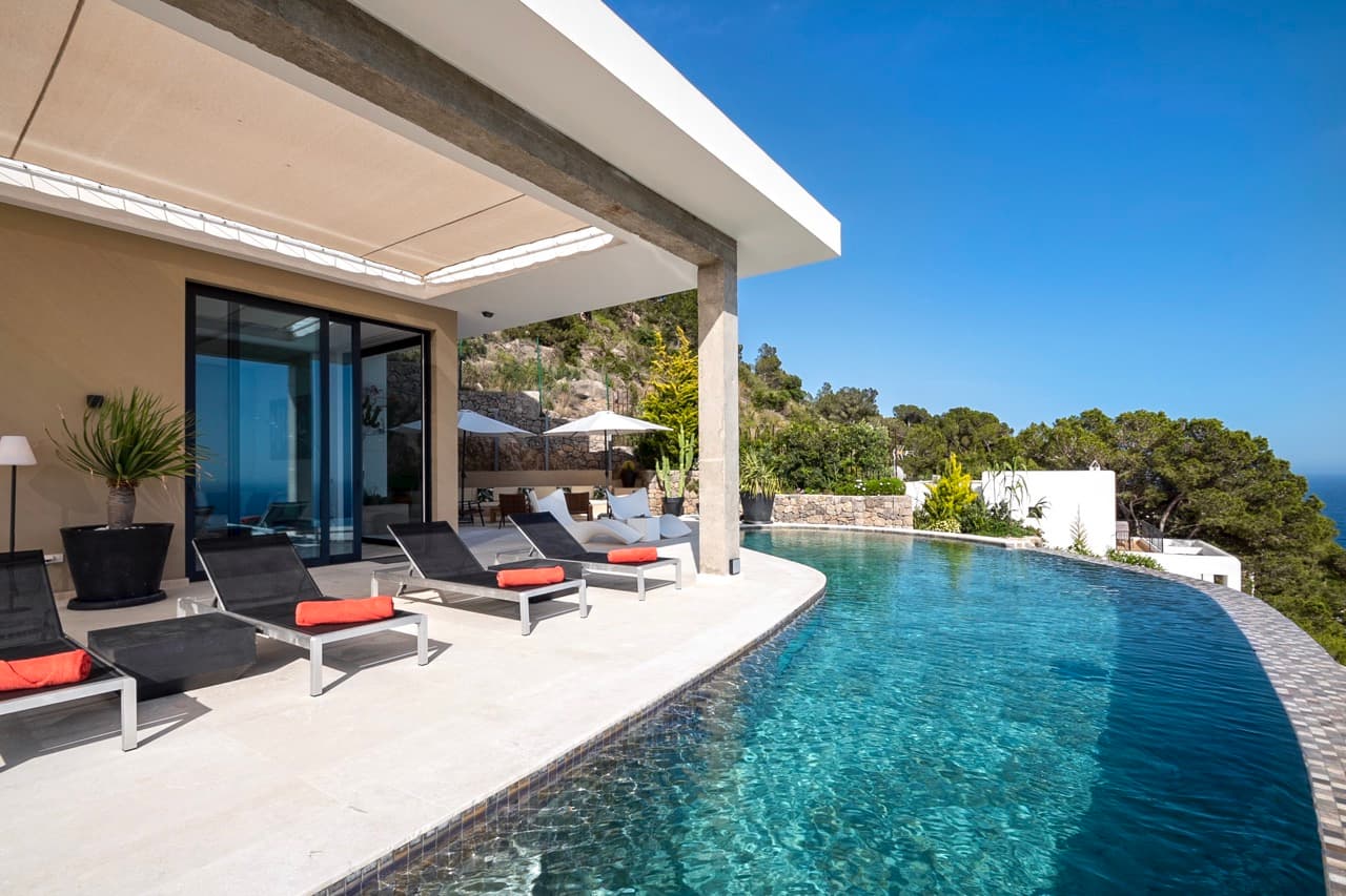 VILLA ABIGAIL CON VISTAS AL MAR, Talamanca, Ibiza — photo 3 of 63