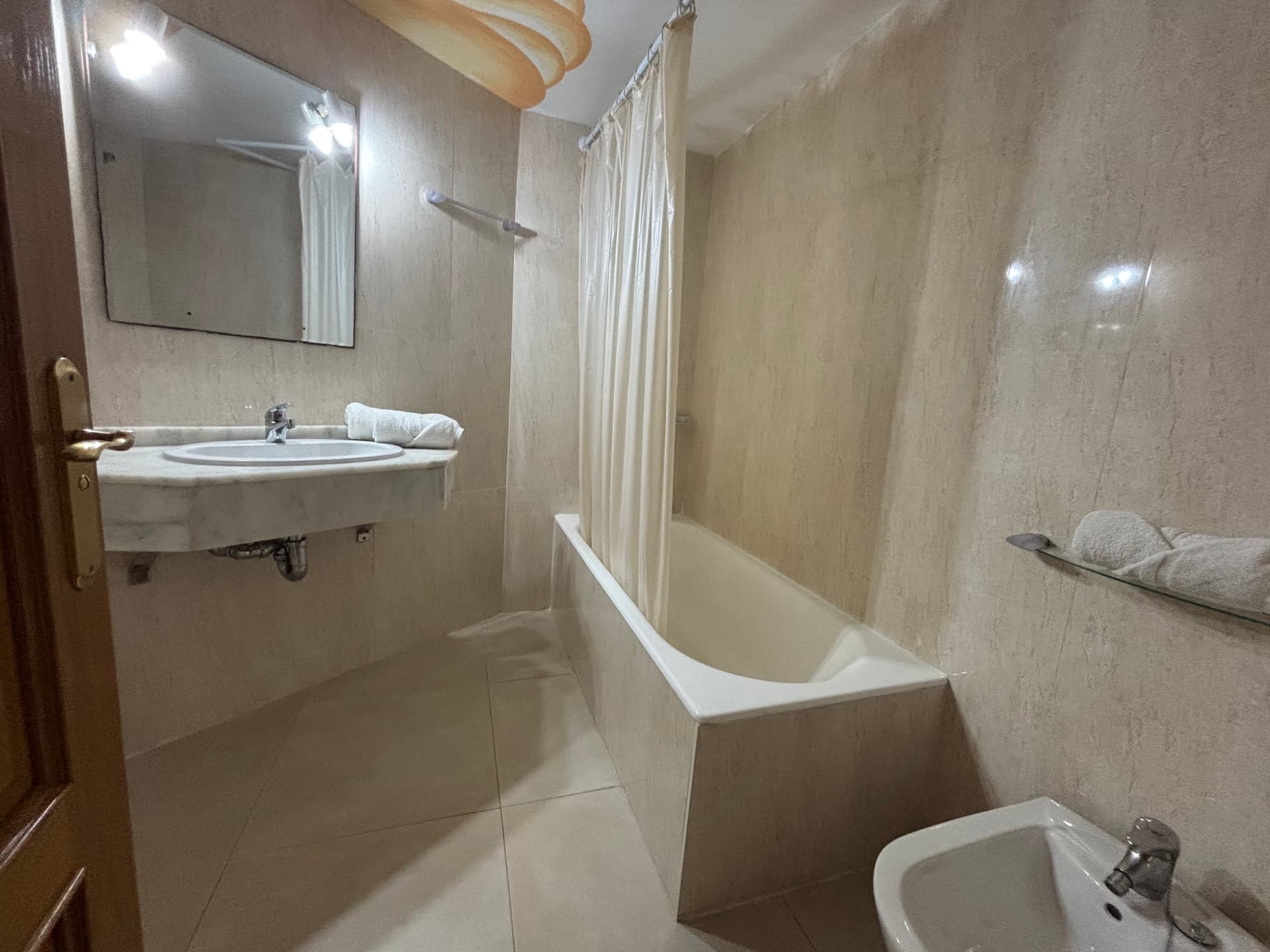 APARTAMENTO DE LUJO CON VISTAS AL MAR Y TERRAZA, Marina Botafoch, Ibiza — photo 17