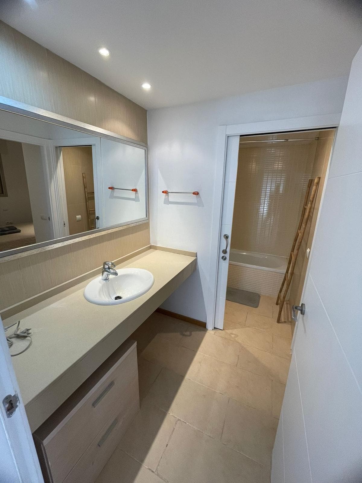 AMPLIO APARTAMENTO CON BALCÓN (ILLA PLANA), Marina Botafoch — photo 10