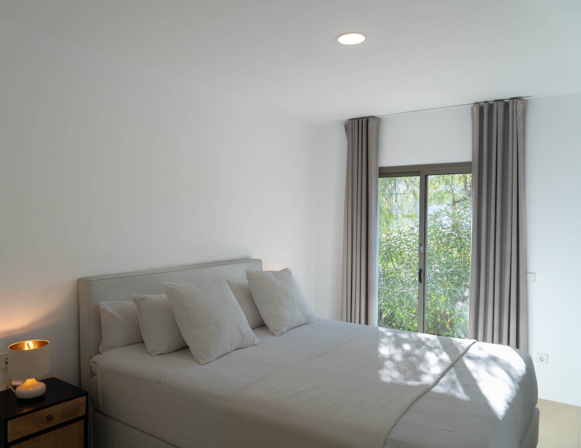 VILLA PAMELA, Cap Martinet — photo 18