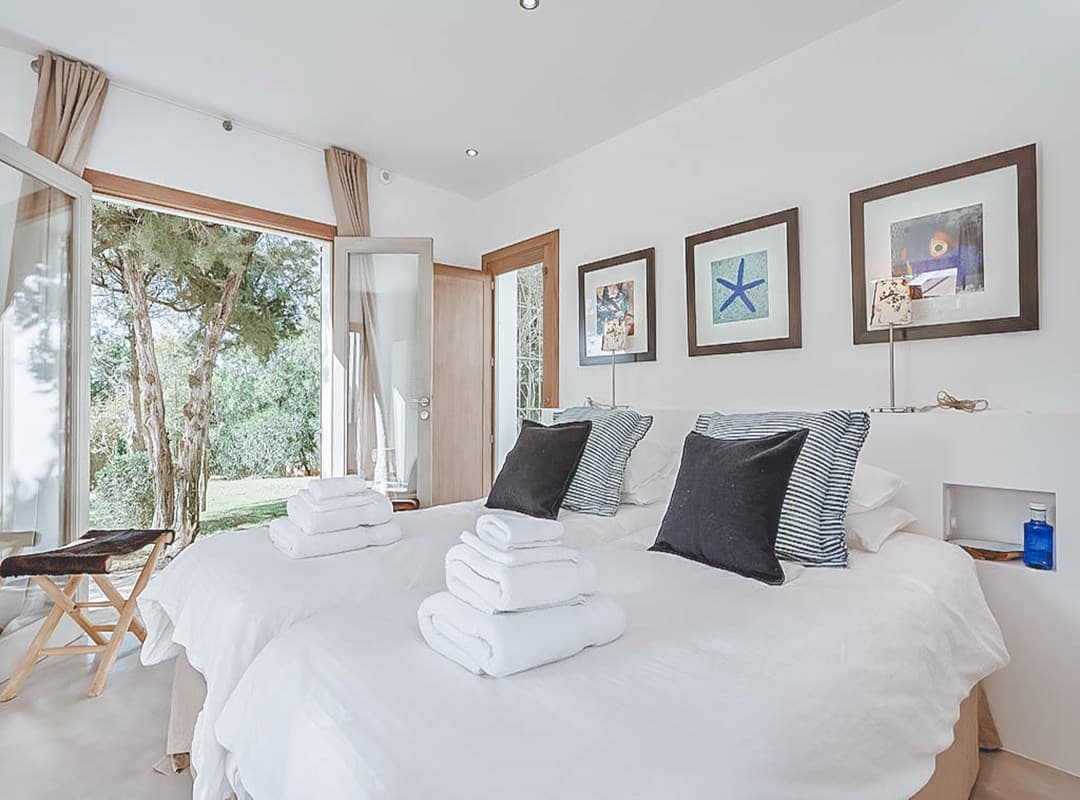 VILLA BIRELLE, Cala Tarida — photo 12