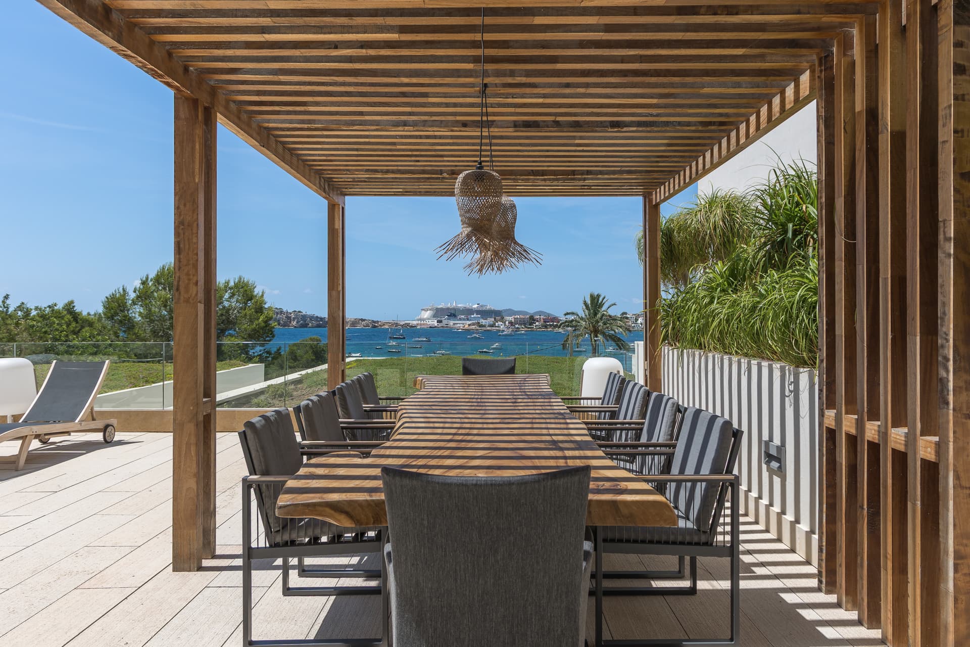 Talamanca Residence – Ground Floor | 4 Dormitorios, Piscina y Vistas al Mar y Dalt Vila, Ibiza — photo 5