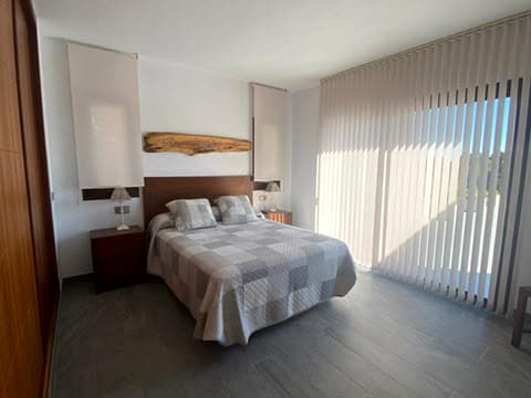 Casa en Alquiler Invierno| 3 Dormitorios, Piscina y 7.000 m² de Parcela en Santa Eulalia, Ibiza — photo 5