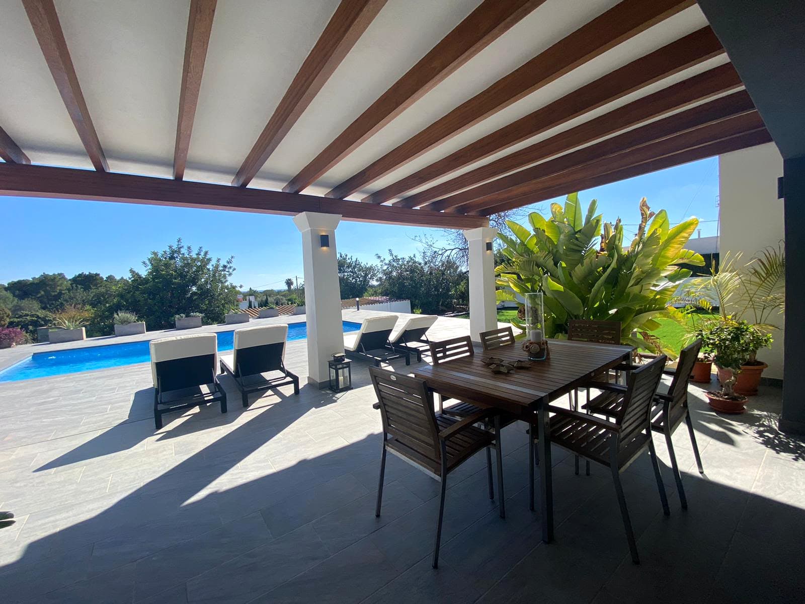 Casa en Alquiler Invierno| 3 Dormitorios, Piscina y 7.000 m² de Parcela en Santa Eulalia, Ibiza — photo 15
